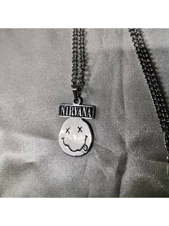 Nirvana Smile Kolye