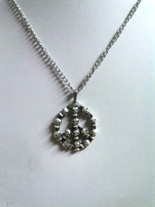 Skull Peace Kolye