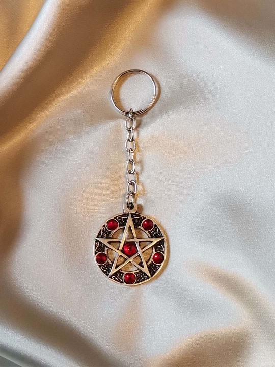 Pentagram Supernatural Anahtarlık 2 Alana 1 Bedava 